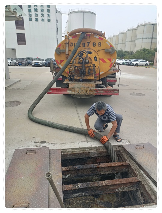 珠山隔油池清掏